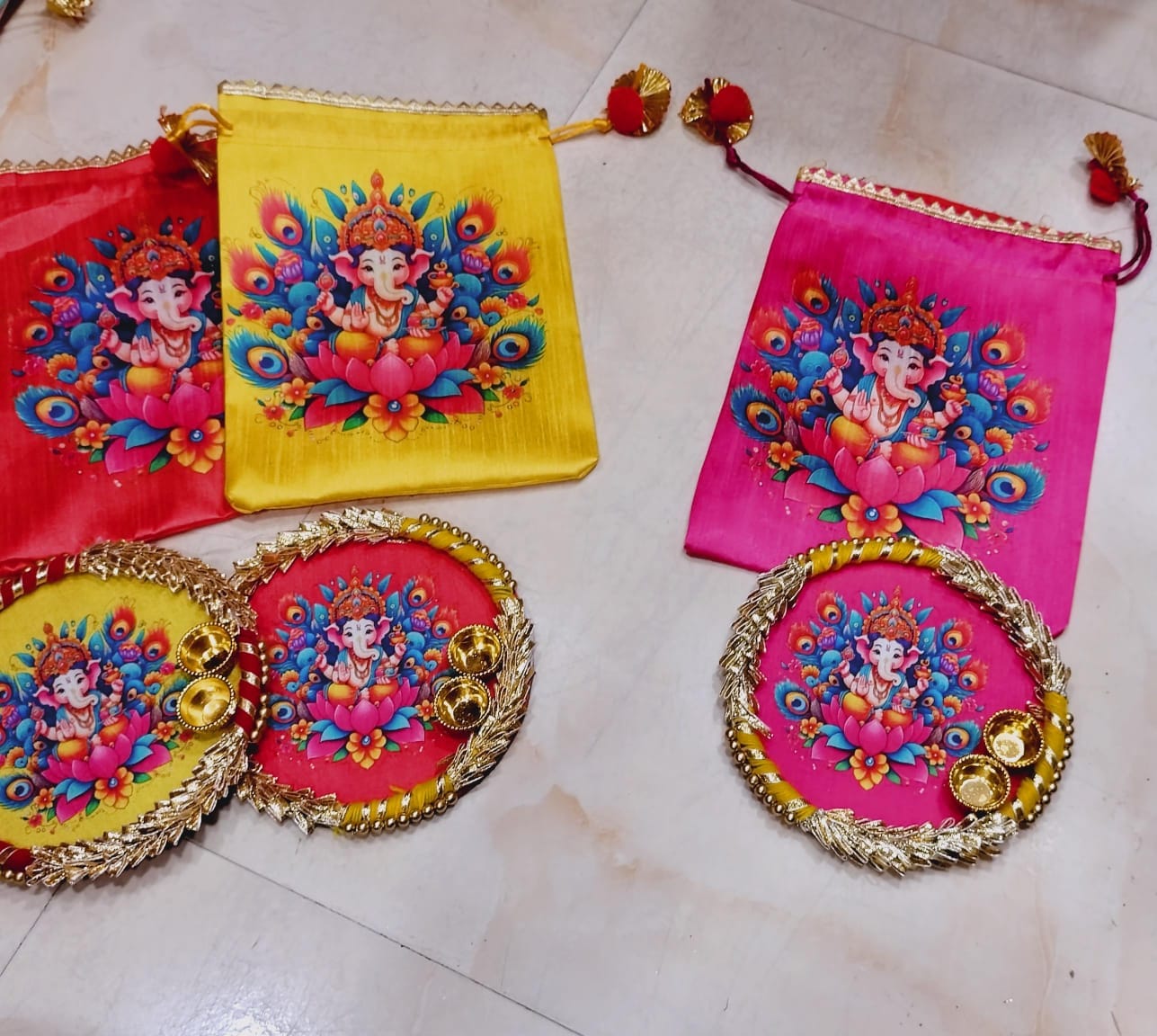 Potli with tilak plate