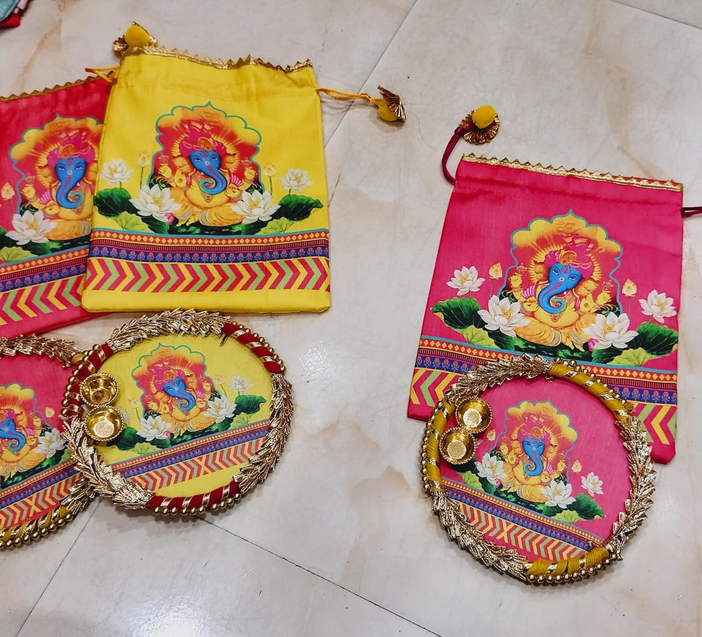 Potli with tilak plate