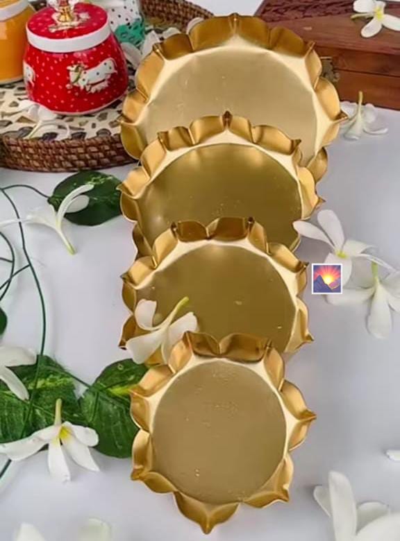 Lotus urli set of 4