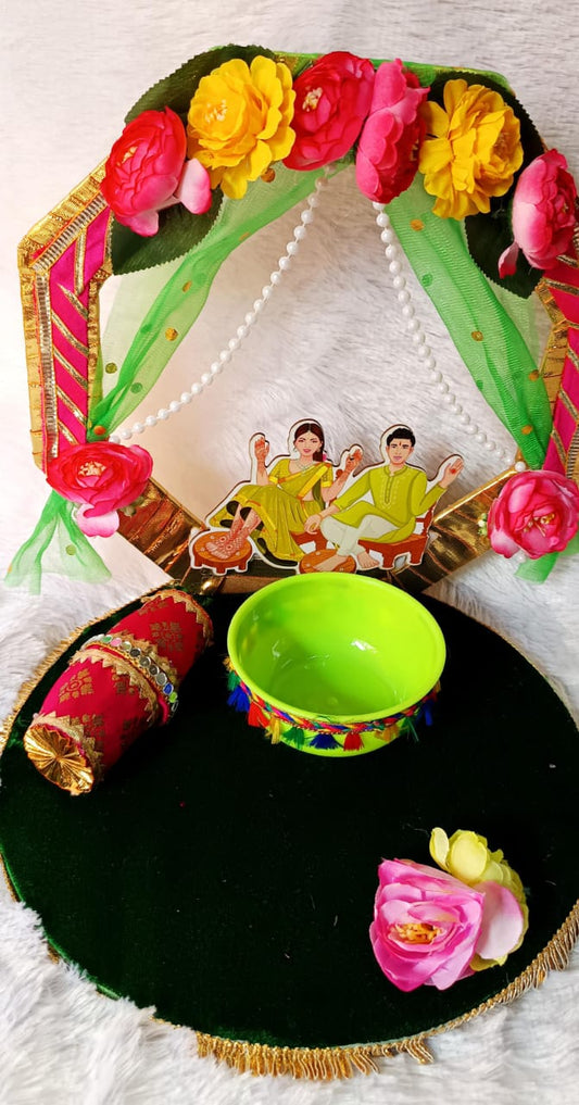 Decorated mehandi platter